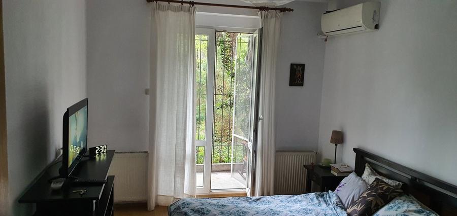 VANZARE APARTAMENT 2 CAMERE, DECOMANDAT CU BALCON, ZONA FLOREASCA - 1