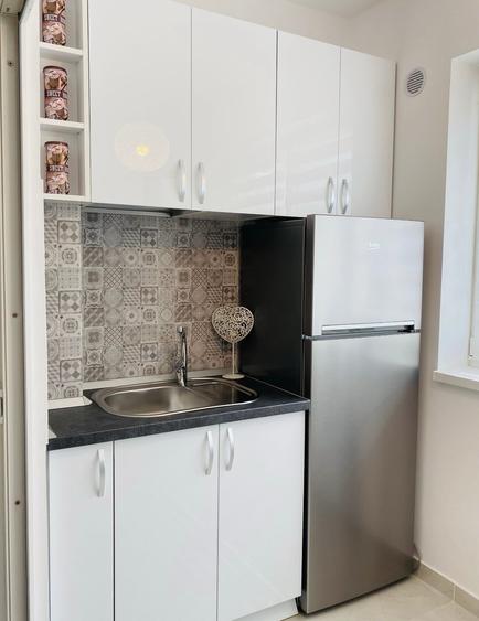 Inchiriere 2 camere Metalurgiei Aparatorii Patriei - 4