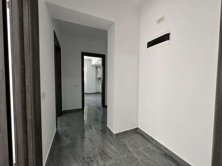 Apartamente Decomandate / Sector 6 - 6