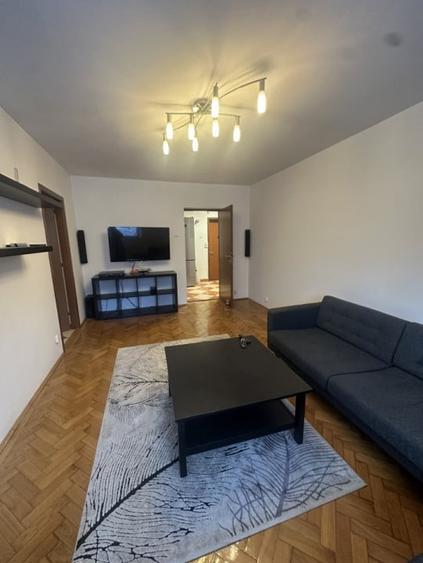 Apartament 3 camere de inchiriat, metrou, zona Titan - 1