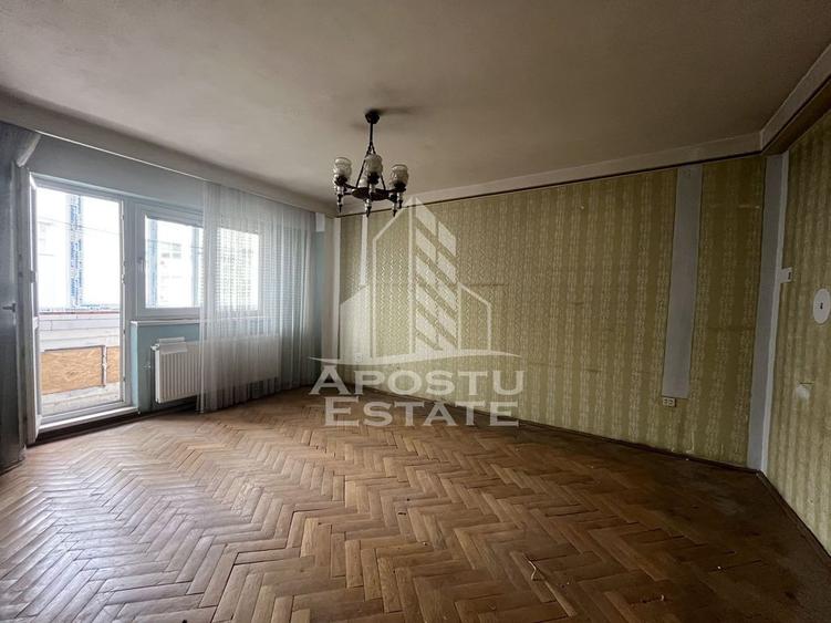 Apartament cu 3 camere, decomandat, centrala proprie,Spit... - 2