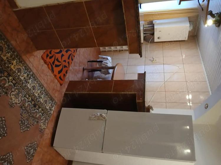 Inchiriez apartament cu doua camere - 4