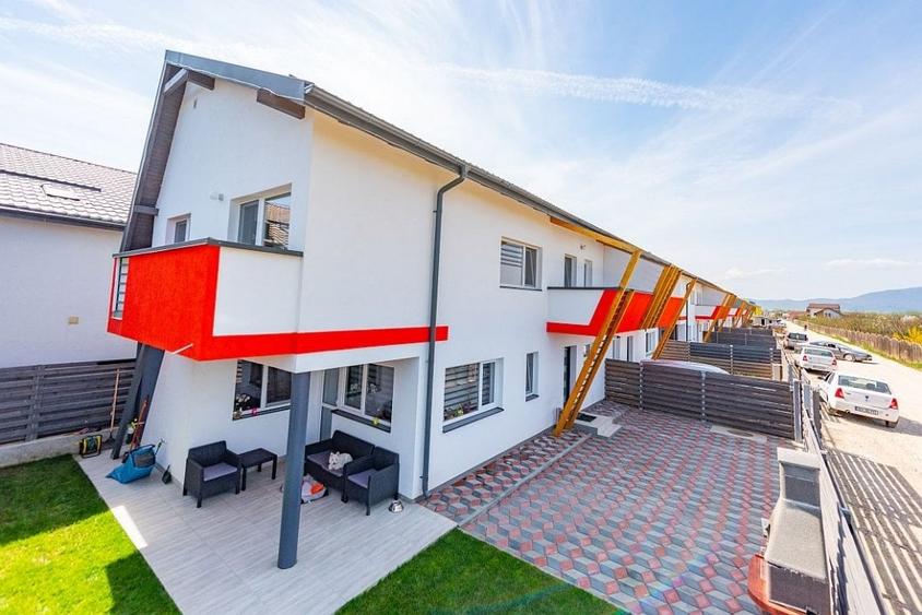 Case Individuale 4 Camere 165MP de Vanzare In Ansamblul Coder Residence Brasov - 1
