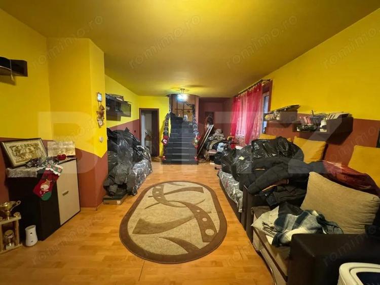 Casa cu 5 camere 300 mp in Hunedoara - 4