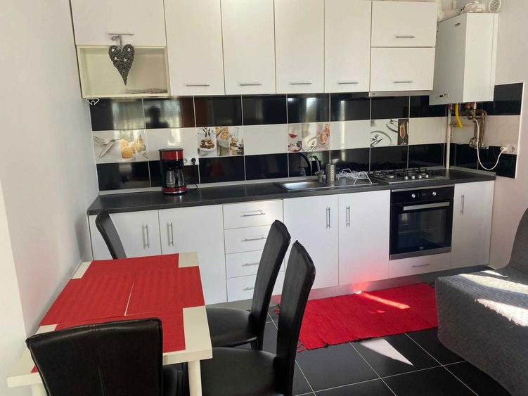 Persoana fizica, inchiriez apartament cu o camera, 35 mp, Bucium - Rond 30 - 4