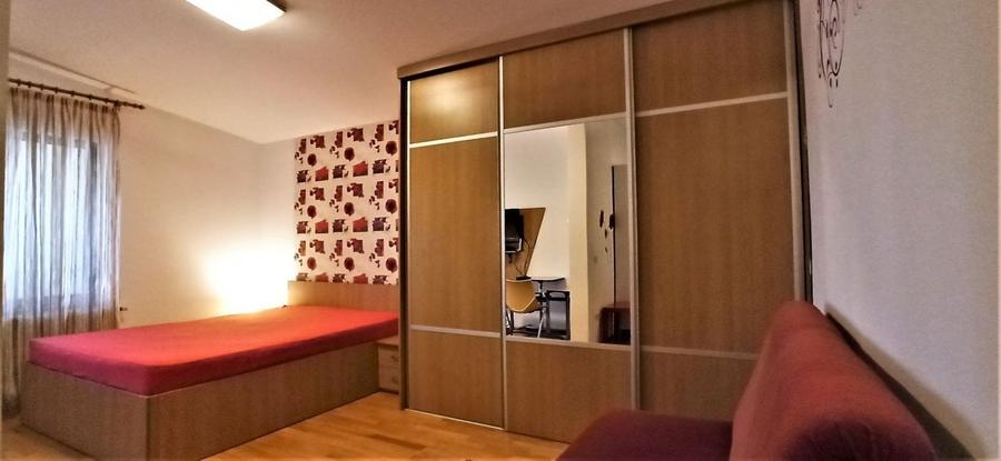 Studio 60mp, de inchiriat in zona Dacia in bloc din 2008 - 1