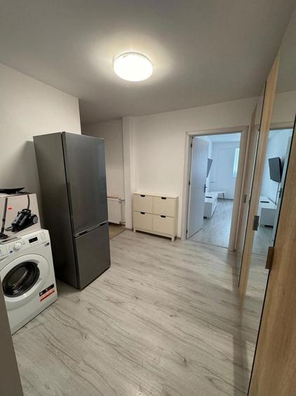 Inchiriez apartament 2 camere - Salajan, sector 3 - 1
