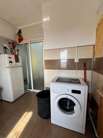 Garsoniera decomandata zona City Park Tomis 3 - 4