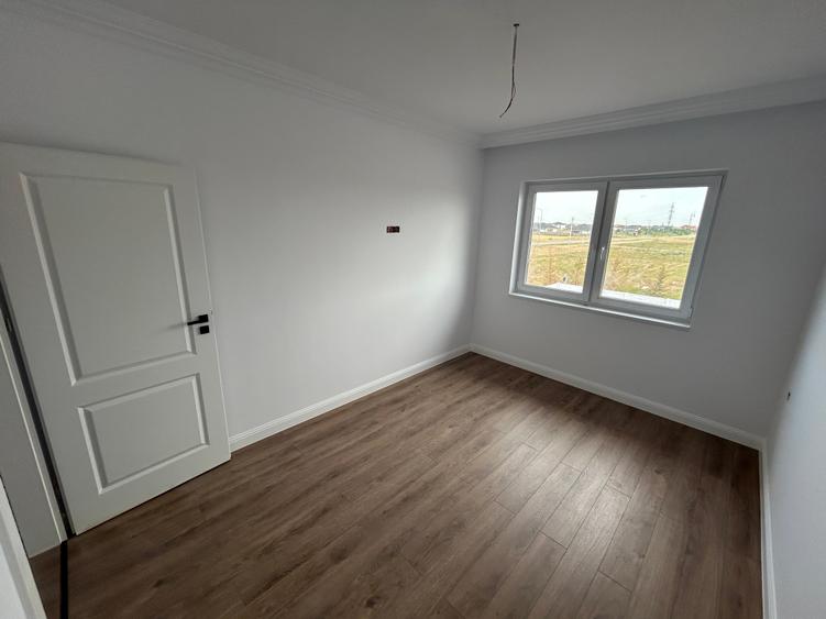 De vanzare duplex la cheie, liber, ocupabil imediat, 4 dormitoare, 3 bai - 6