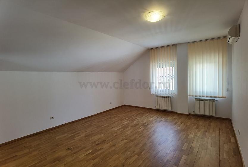 Vila Individuala cu Piscina in zona Iancu Nicolae - 12