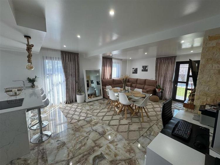 Casa P+M partial mobilata de vanzare in Campineanca (toate utilitatile) - 4