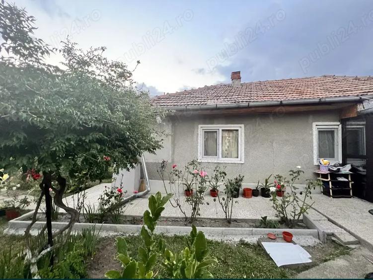 Cauti locatia perfecta . - 1