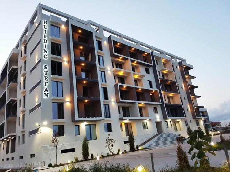 Apartament cu 2 camere decomandat, mobilat în Nord