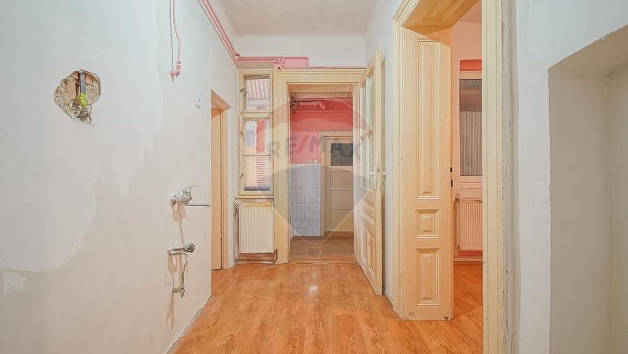 Casa de renovat de vanzare, Str. Dealu Cetatii, Comision 0% - 7