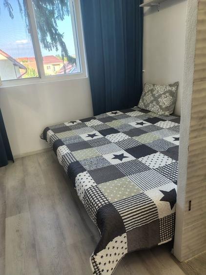 Inchiriez camera de camin - 3