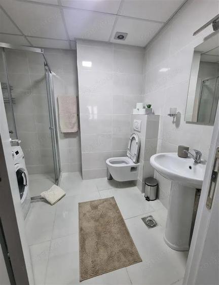 Vanzare apartament de doua camere zona Titan - 2