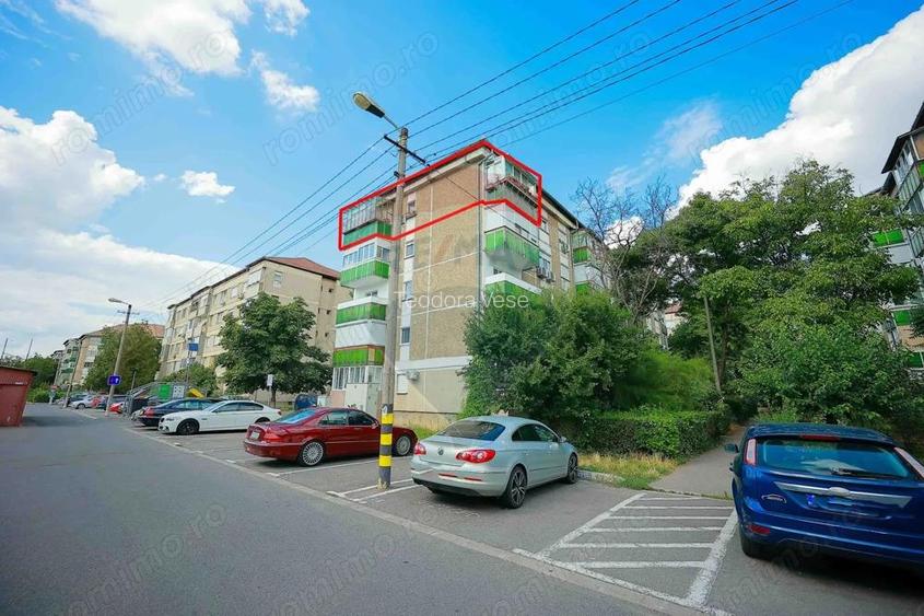 Apartament 2 camere, 55 mp utili, 2 balcoane inchise Zona Decebal