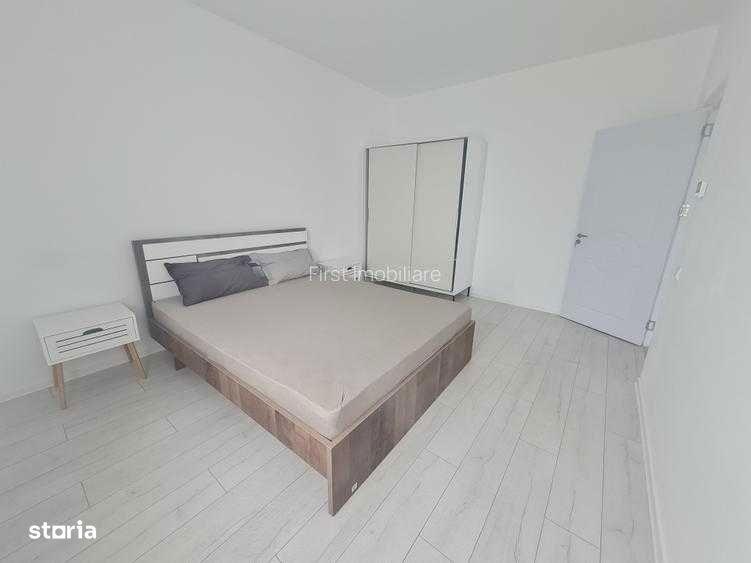 Inchiriez vila cu 5 camere, 2 bai,curte 430 mp,ratb 3 minute - 6