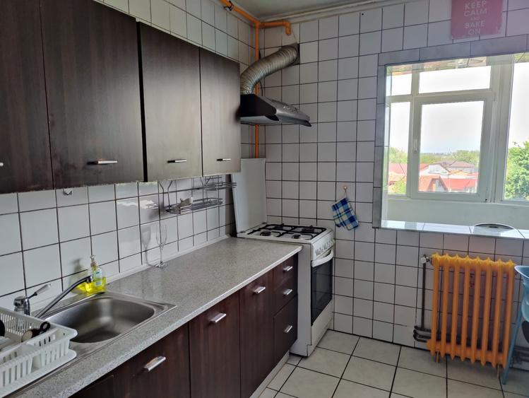 Inchiriez apartament 2 camere decomandat 50mp 4/4 str Margelelor - 5
