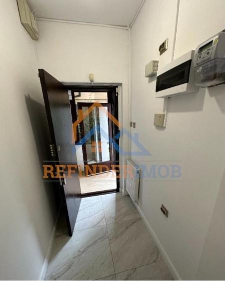 Apartament de vanzare 3 camere zona Tineretului - 11