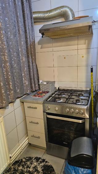 Vând Apartament 3 Camere ,Confort 1 - 2