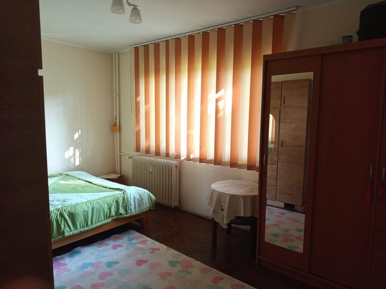 Se vinde apartament semidecomandat 3 camere la parter pret 71000 euro neg. - 7