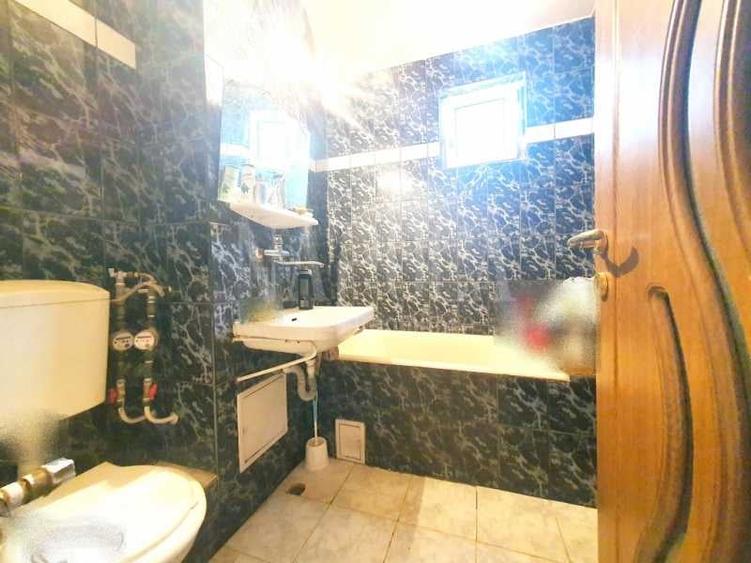 Apartament 4 camere de vanzare in Decebal-Dacia Oradea, Oradea - 6