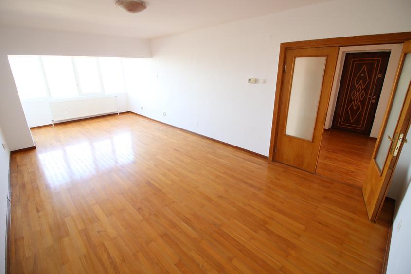 Ap. 3dec. Faleza, vedere Dunare, 98mp - 4