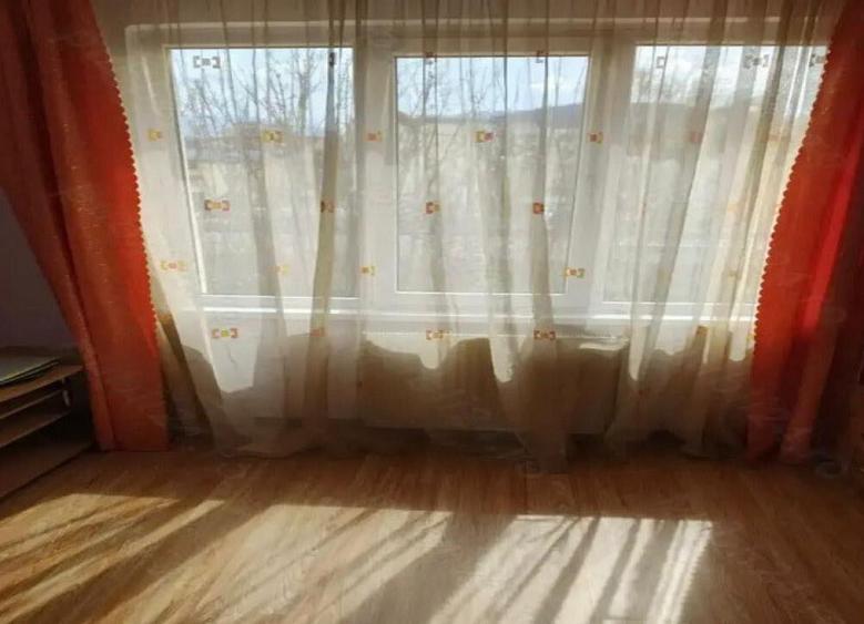 Apartament 4 camere, decomandat - zona Tractorul - 8