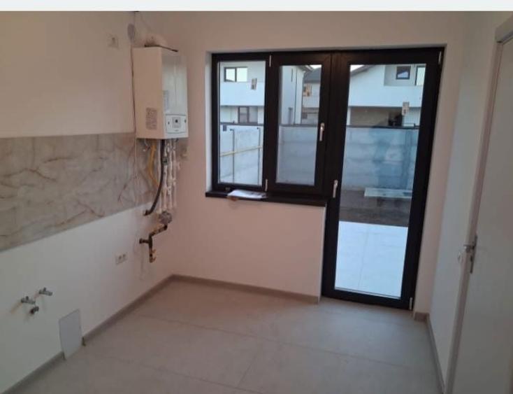 Casa de vanzare!!! - 1