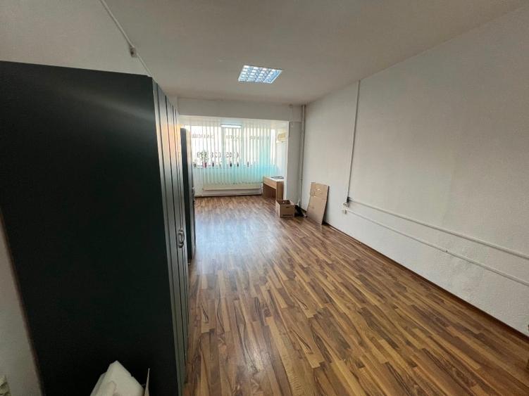 Inchiriem birouri 50 mp la Faleza Dunarii - 4