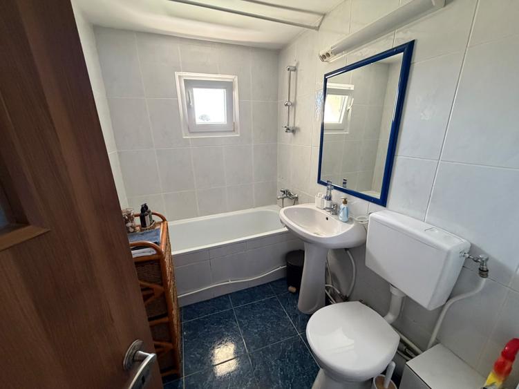 Apartament de inchiriar, 3 camere  , zona Tolstoi - 6