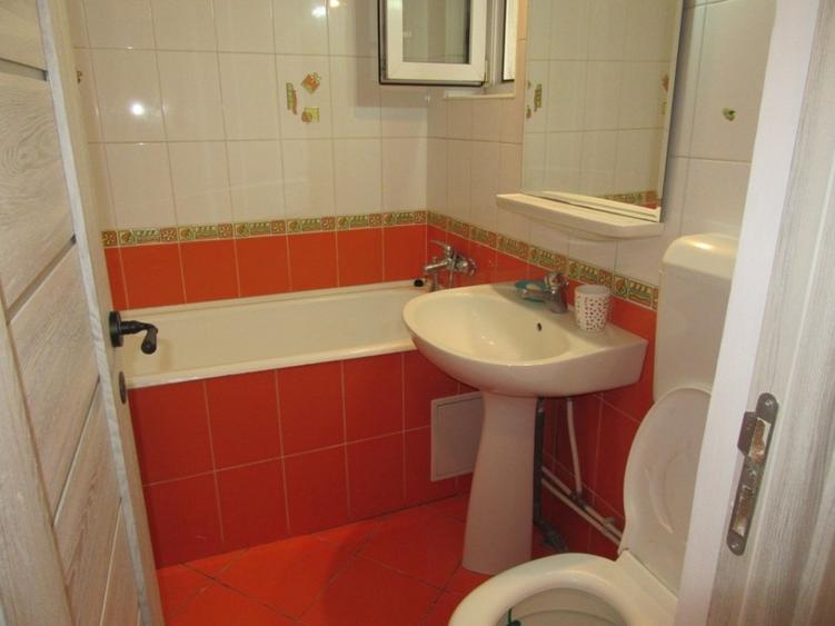 Inchiriere 3 camere Parcul Circului - B-dul Lacul Tei - 38