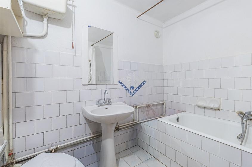 Casă cu 3 camere – Zărnești Central - comision 0% - 8