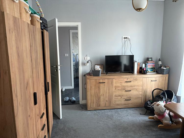 Vand jumatate de duplex in Sag, zona Manastire - 5