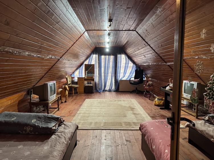 IMOBIL cu 3 cladiri, 14 camere, 6 bai, T= 611 mp, ultracentral,Caracal - 7