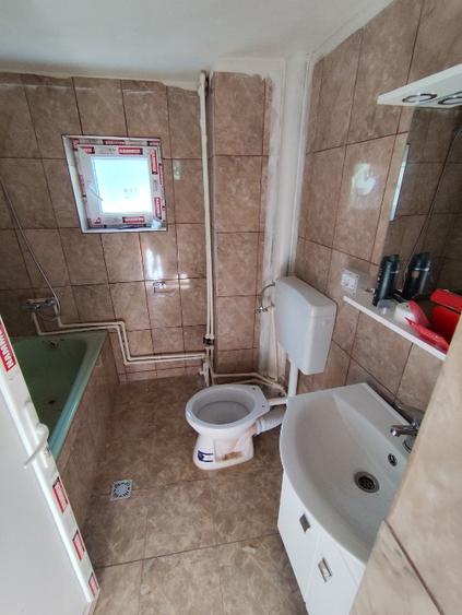 Casa P+M, constr. .1994, teren 335 mp - 8