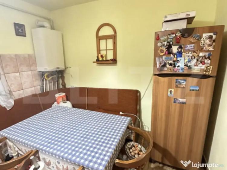 Apartament cu 4 camere, semidecomandat, Deva, zona lini?ti - 3
