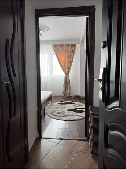 Proprietar vand garsoniera - 1