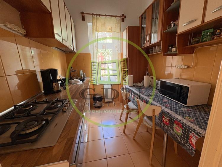 Apartament, 3 camere, 95 mp, decomandat, Zona Centrala - 6