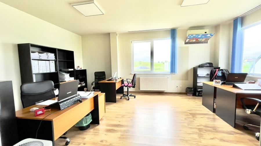 Cladire birouri cu parcari in incinta privata - 8