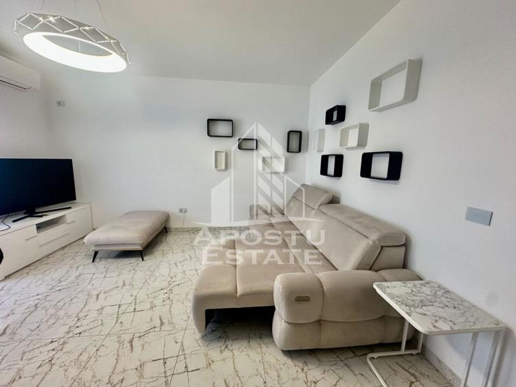 Apartament cu 2 camere, pod propriu, parcare acoperita, zona Lidl - 1