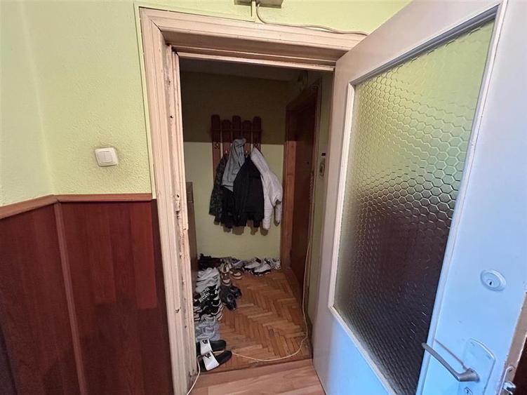 Apartament cu 2 camere de vanzare, 62mp, zona centrala. - 8