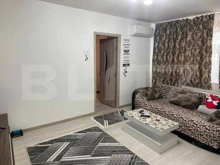 Apartament 2 camere ,renovat , zona micro 4 - 8