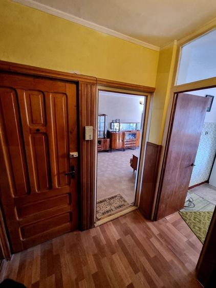 Navodari central -apartament 3 camere decomandat stradal - 17