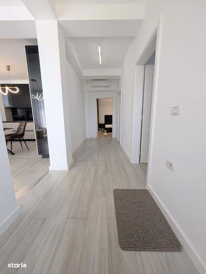 Casa cu curte proprie intr-un qvadruplex modern mobilata complet - 2