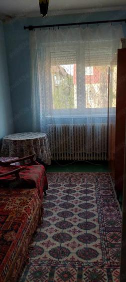 Inchiriez apartament zona luptei - 4