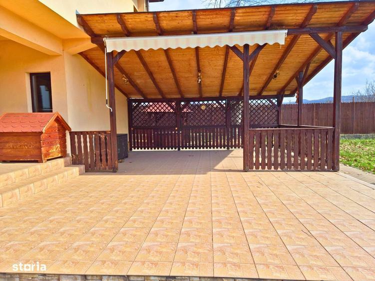 Casa Spatioasa In Goranu - 237 Mpu, Teren 1520 Mp, La 3 Km. De Centru - 14