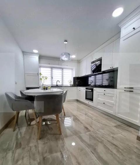 Proprietate P+E cu panouri fotovoltaice Tudor Vladimirescu - 2