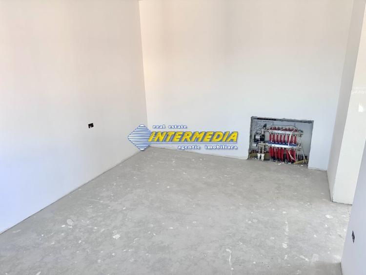 Casa noua in Cetate 4 camere teren 340 mp finisata 90 % - 8